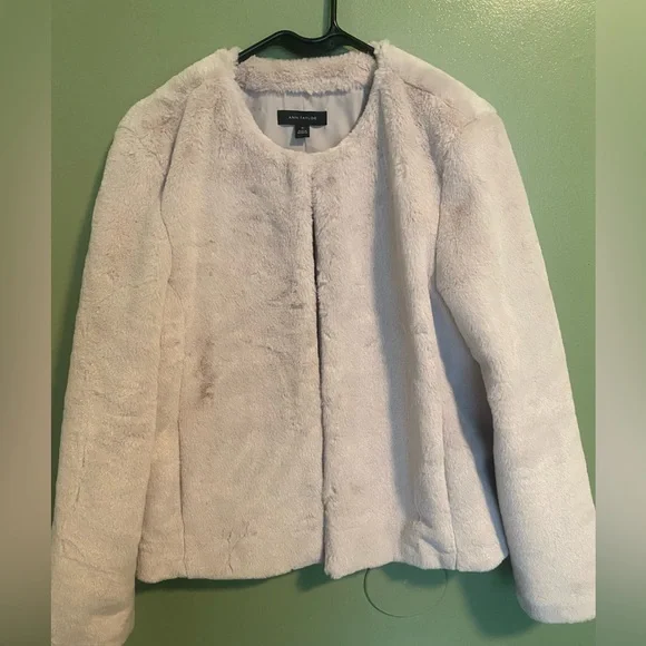 Ann Taylor Soft Cream Teddy Jacket - Picture 4 of 6